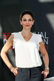 Noemie Elbaz Cassandre Tv Series Photocall 05 Gotceleb How to send your fan mail and autograph requests to noémie elbaz?: noemie elbaz cassandre tv series