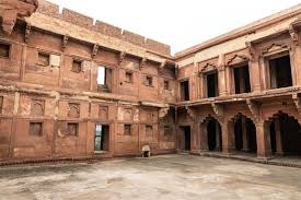 Agra Fort – From Palace To Prison ...