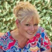 40+ "Sarah Cain" profiles