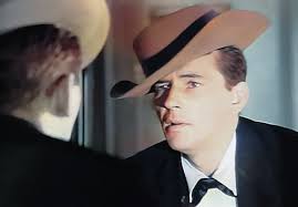 Where did the Kelly running and joy-stealing pic go?