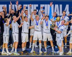 Am wettbewerb nahmen in diesem jahr 76 klubs aus 52 landesverbänden teil. Elis Woche Thw Kiel Champions League Sieger 2020 Wm 2021 Naht Und Die Termine Im Handball Kalender 2021