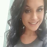 Amanda Mcnamee's Instagram, Twitter & Facebook