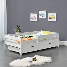 Kinderbett Mit Rausfallschutz Und Schubladen Jugendbett Mit Schutzgitter Mit Lattenrost Kiefernholz En Casa Mytoys Absturzsicherung bett preiswert kaufen danisches bettenlager. kinderbett mit rausfallschutz und schubladen jugendbett mit schutzgitter mit lattenrost kiefernholz en casa