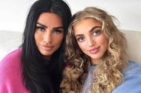 Princess Andre makes 'final decision' over ITV project as she brutally  snubs mum