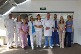 Pentru noi urgenta este o prioritate ! HoraÈ›iu Moldovan È™eful SecÅ£iei De Chirurgie CardiovascularÄƒ Din Spitalul Sanador Combaterea PlÄƒÈ›ilor Informale Trebuie SÄƒ InceapÄƒ Cu CreÈ™terea Veniturilor Personalului Medical