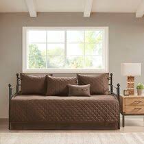 When it comes time to buy covers for your daybed, lush decor has a wide variety of daybed sets that fit. Daybed Covers Sets On Sale Now Wayfair