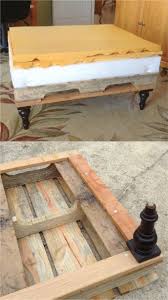 Beautiful Diy Ottoman From A Pallet And A Mattress Topper In 2020 Diy Ottoman Diy Ottoman Pallet Pallet Bench Diy