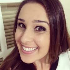 Laura Sirianni's Instagram, Twitter & Facebook