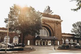 It is in southeast tennessee on the tennessee river and near the border of georgia. Chattanooga Choo Choo 124 2 2 4 Updated 2021 Prices Hotel Reviews Tn Tripadvisor