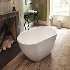 In assoluto la scelta deve essere ben oculata, anche se abbiamo piccoli spazi realizzate in rame con finiture in acciaio inossidabile le vasche da bagno piccole a tinozza sono eleganti, retr�, classicheggianti nelle linee. Vasche Da Bagno Piccole Piccolissime E Non Homify