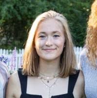 Ann Earle's Instagram, Twitter & Facebook