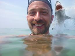 Careful ! Falling Coconuts! Von Kokosnüssen und Backpackern.