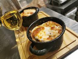 Le Buron Du Vieil Abreuvoir Accueil Saint Germain En Laye Menu Prix Avis Sur Le Restaurant Facebook
