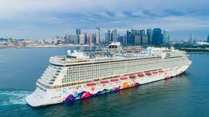 See what 12 cruisers had to say about their world dream cruises. 2iog7jfhrw4vcm