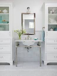 20 samples of classic bathroom sinks