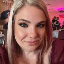 Samara Fisher's Instagram, Twitter & Facebook