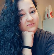 So we can't get Peter pan until aladdin and jasmine are done??? That's so  unfair I don't have the dreamlight for the realm😭😭😭😭😭