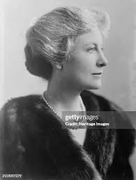 6,153 Aug 1979 Photos & High Res Pictures