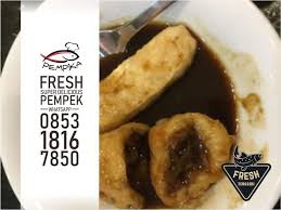 Panaskan minyak goreng dan goreng pempek kapal selam hingga berubah warna hingga kekuningan. Asli Enak Wa 62 853 1816 7850 Pempek Bandung Terdekat Kota Bandung Pewarna