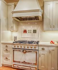 Entirely hand painted and in most cases even handmade, our tiles and tile panels have the unsurpassed quality of high end italian craftsmanship. The Top High End Backsplash Designs In The East Bay Area