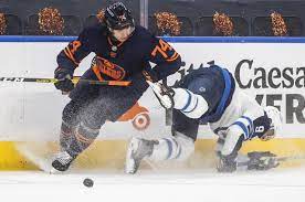 Edmonton oilers defenceman ethan bear. Hwsxmgv1fztz3m