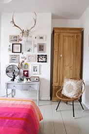 A London Cottage With Great Treasures From The Couple S Travels Home Goods Decor Home Interior