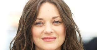 What is a clipper guard number? 3 French Haircuts For Women We Re Seeing Everywhere Who What Wear