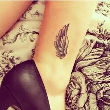 Téléchargement gratuit tattoos 75 anges gardiens et leur sens club tatouage. Tatouages D Ailes D Anges 125 Tatouages D Ailes D Anges Qui Sont Celestes Tattoolist Source Et Guide N 1 De Tatouages Et Piercings Tendance