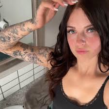 Who can customize 200 popsicle holders for our business?