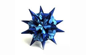 Herrnhuter Stern Selber Basteln Weihnachtliche Vorfreude Mit Langer Tradition Christmas Table Decorations Paper Stars Advent Season