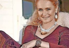 Nicole singt Hits und Weihnachtslieder in der Stadthalle