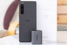Weekly poll: Sony Xperia 5 IV makes ...