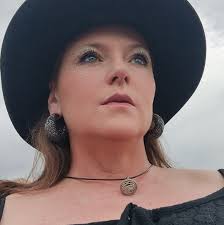 Would people be interested in joining a social adventure club?