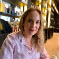 80+ ملفًا شخصيًا يحتوي على “Davina”