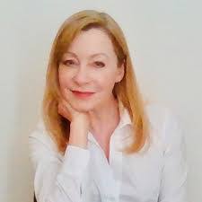 Adrienne Norton's Instagram, Twitter & Facebook