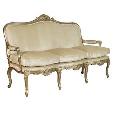 Canapés en stock canapés en cuir et en tissu la qualité au prix le plus bas achetez maintenant, payez plus tard. Louis Xv Canapes Sofa With Cushion Chic By Janssen