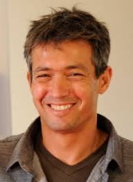 כאן 11 | דר יועז הנדל מתארח בפגישה עם רוני קובן ומספר איך הגיע לתפקיד ראש ההסברה הלאומי בלשכת נתניהו, וגילה שהמדינה לא מתנהלת כמו שהאמין כל חייו.• Yoaz Hendel Wikipedia