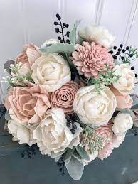 Maybe you would like to learn more about one of these? You Re Probably Familiar With Some Of The Most Common Wedding Flower Arrangements Such As Bo Sola Flower Bouquet Unique Wedding Bouquet Flower Bouquet Wedding