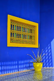 Peinture murale pour exterieur bleu majorelle. Majorelle Gardens Marrakech Deco Maroc Jardin Majorelle Peinture Terrasse