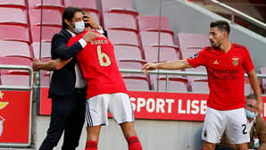 Benfica Vence Moreirense Por 2 0 No Estadio Da Luz Em Exibicao De Sentido Unico Futebol Correio Da Manha