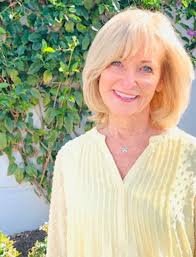 Rosemary Kane's Instagram, Twitter & Facebook