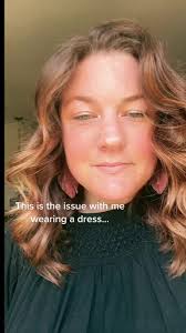 Shaking my fist so hard @ my Irish ancestors rn #sowhite #pale #irish  #paleskinproblems #idonttan #iburn #neonlegs #blindingwhite