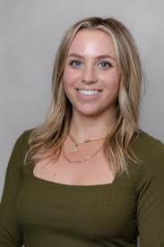 Jenna Painter's Instagram, Twitter & Facebook