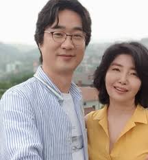 홍혜걸이 한눈에 반해 구애했고, 둘은 93일 만에. 5pbagodzfxrfvm