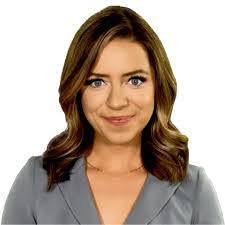 Kerri Hayden's Instagram, Twitter & Facebook