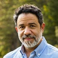 Kevin Burkman's Instagram, Twitter & Facebook