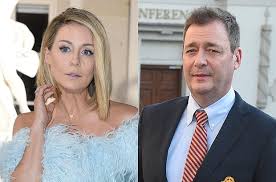 Zawód, zajęcie prezenterka telewizyjna, pisarka: Malgorzata Rozenek Oburzona Na Tabloid Chodzi O Zdjecia Jacka Rozenka Ze Szpitala Jest Granica Godnosci Ktorej Nie Mozna Przekraczac