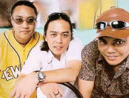 Shah ruud deen / m27d_morning@yahoo.com tuning : Chord Dan Lyric December 2011