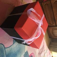 You and your partner can break this little guy open together—talk about a fun reception idea. How To Make Exploding Memory Box Diy Surprise Gift For Boyfriend Explosion Love Box Card 11 Steps With Pictures Instructables