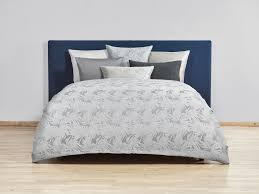 The Fine Jacquard Sumatra With Twisted Warp Threads Features An All Over Pattern Of Stylised Palm Fronds Its Pared Down Design Adds Tropica Bettwasche